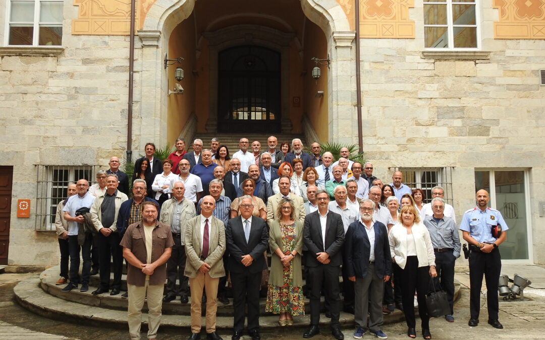 Vè CONGRÉS DE JUTGES/ESSES DE PAU A GIRONA